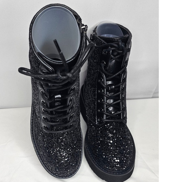Michael Kors Women's Aniya Lug Combat Booties Chunky Glitter Size 5 NWB - Picture 9 of 9